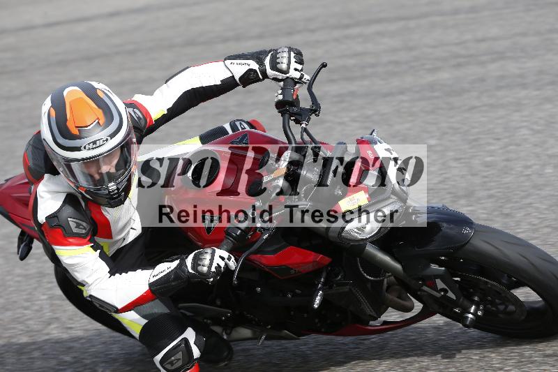 /53 16.09.2025 Track Day Domi Aegerter ADR/Gruppe gelb/111